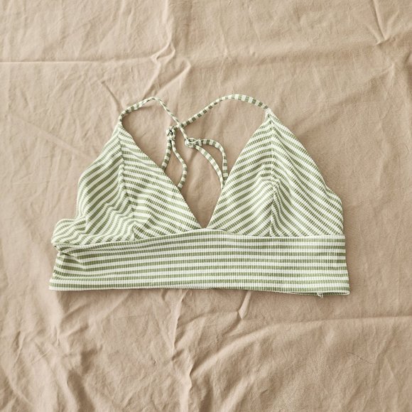 H&M Swimsuit Top - Picture 1 of 3